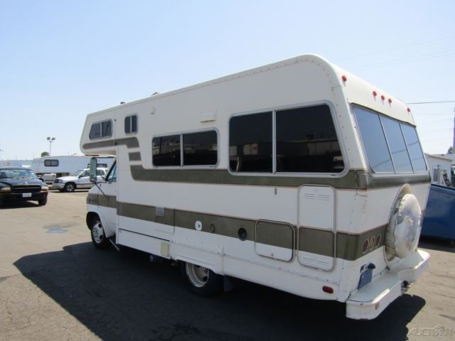 b 1982 chevrolet g30 c3500 no reserve