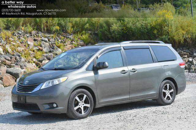 2011 toyota sienna xle