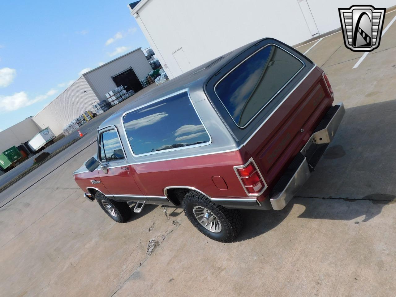 1985 dodge ramcharger