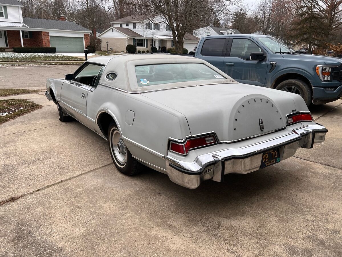 1976 lincoln continental grey rwd automatic cartier designer series