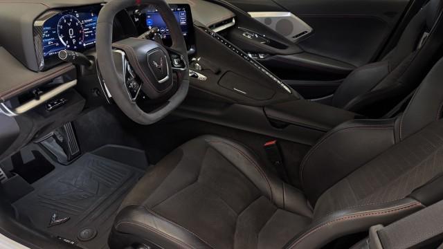2022 chevrolet corvette stingray w/3lt