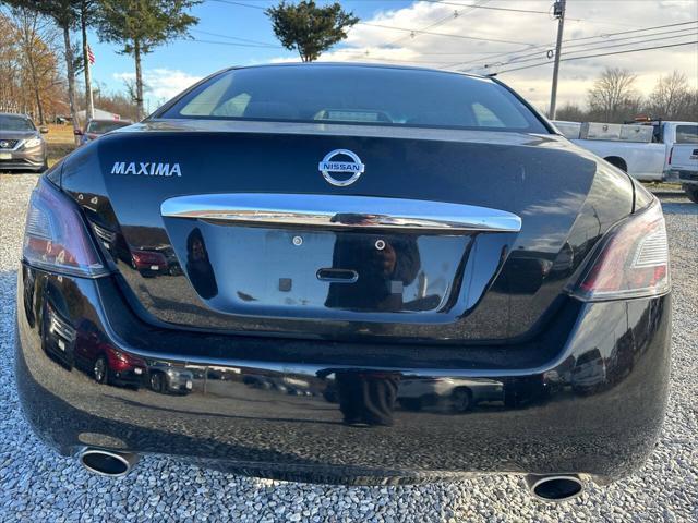 2014 nissan maxima s
