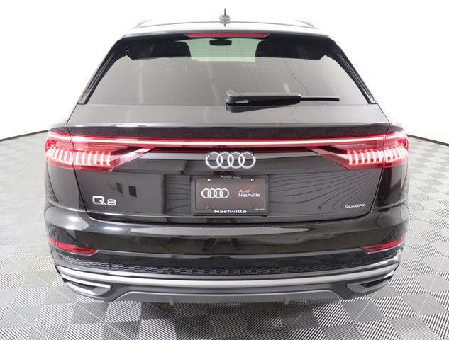 2022 audi q8 55 premium plus
