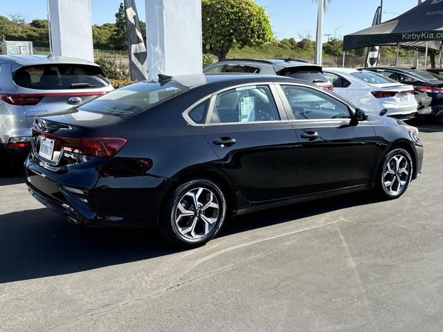 2021 kia forte lxs