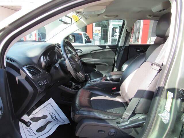 2018 dodge journey crossroad