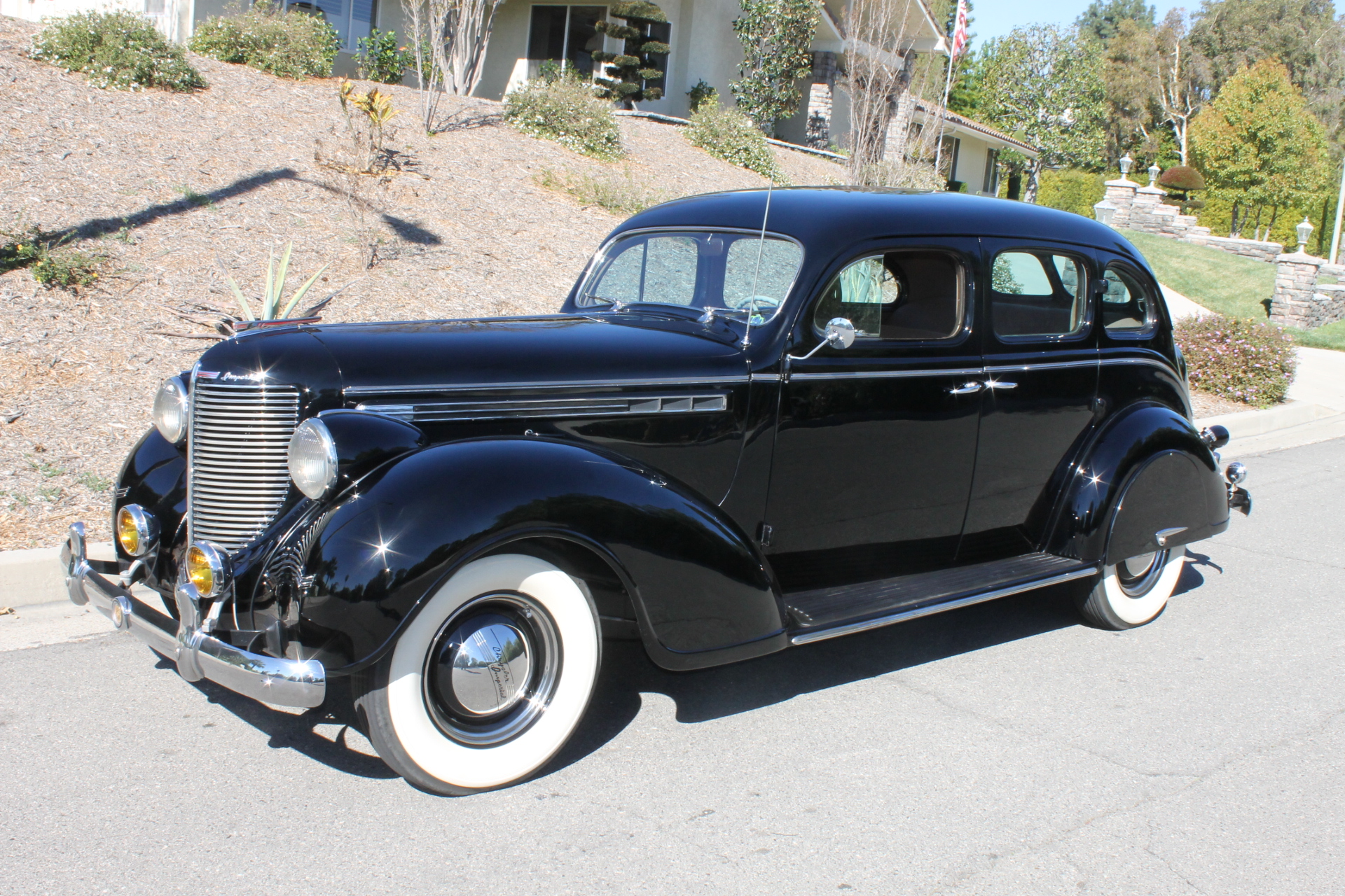 1938 chrysler c-19 imperial touring sedan