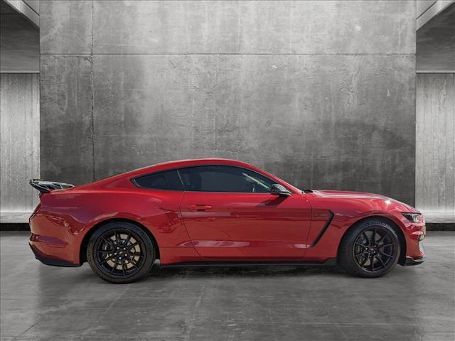 2020 ford shelby gt350 base