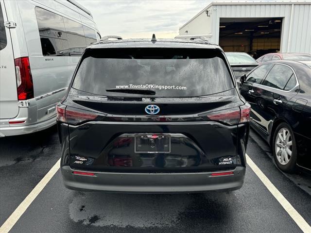 2023 toyota sienna xle
