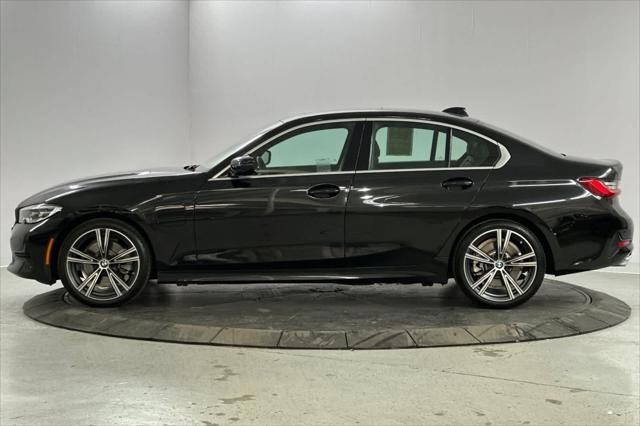 2021 bmw 330e base