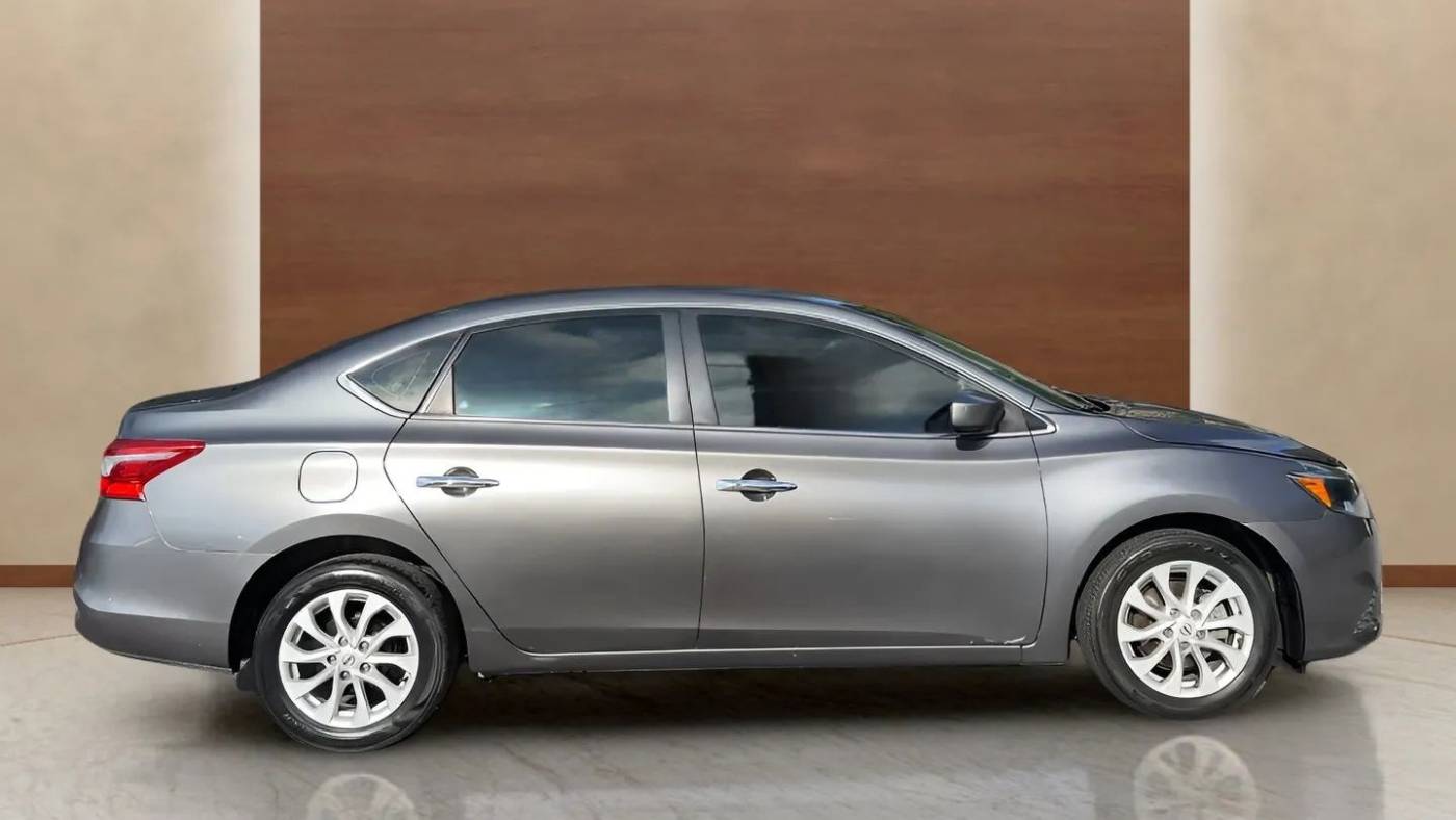 2018 nissan sentra sv