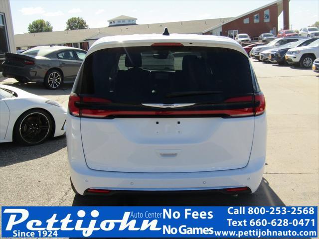 2024 chrysler pacifica touring l