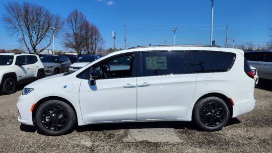 2024 Chrysler Pacifica