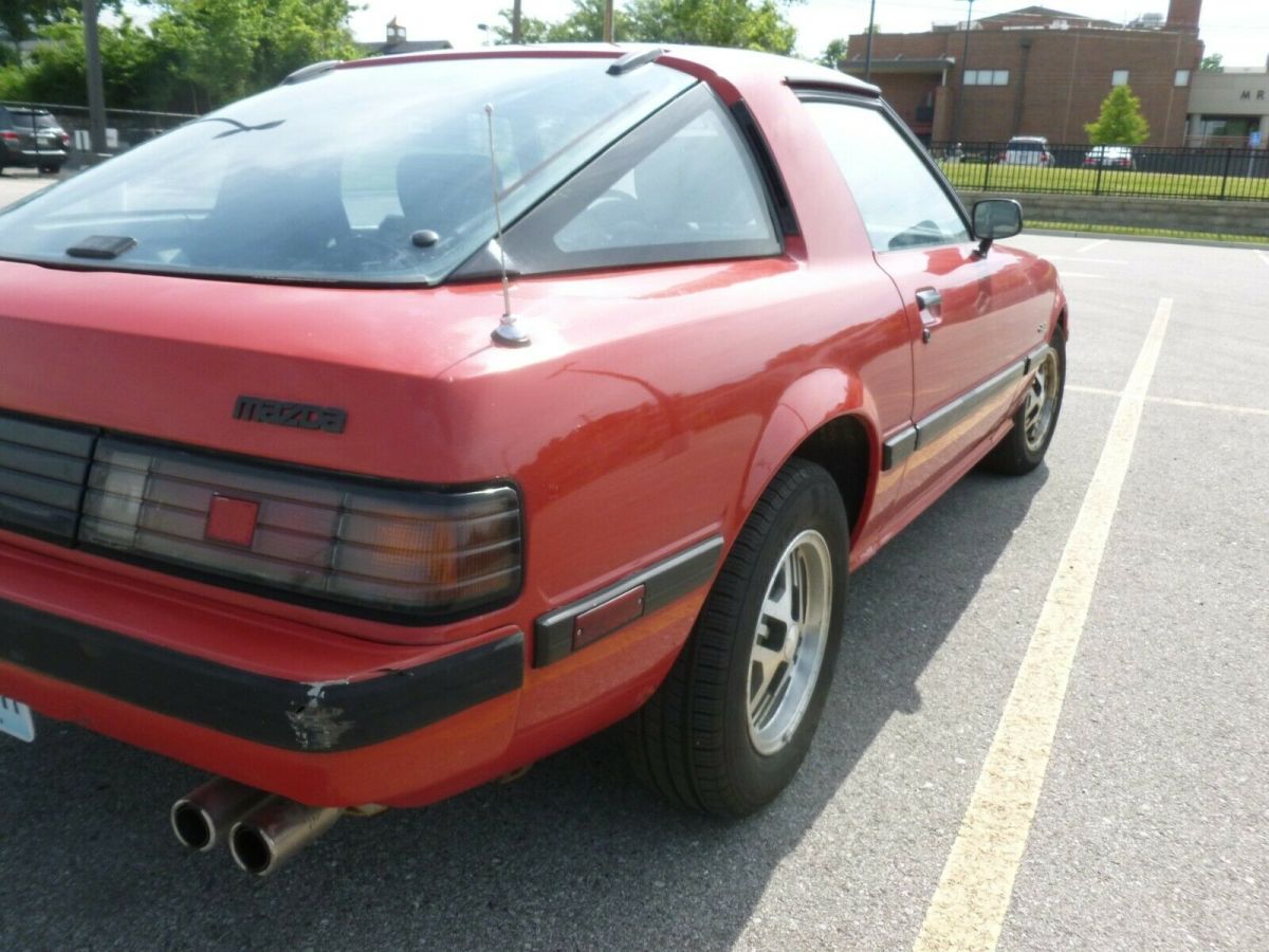 1985 mazda rx-7 sports car 12a