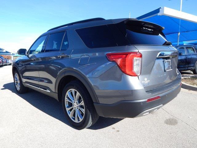 2022 ford explorer xlt
