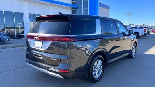 2024 kia carnival lx