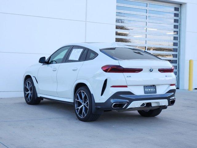 2022 bmw x6 m50i