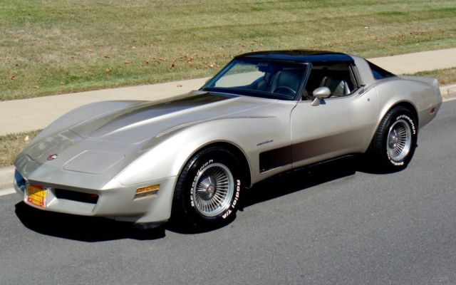 1982 collector's edition used 5.7l v8 16v automatic rwd