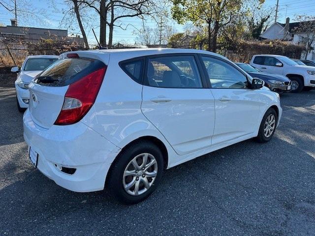 2012 hyundai accent gs