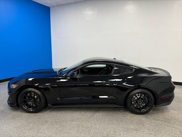 2016 ford shelby gt350 base