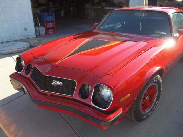 1977 camaro z28 4 sp air tilt,power locks & windows rear defogger