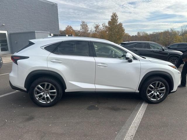 2016 lexus nx 200t base