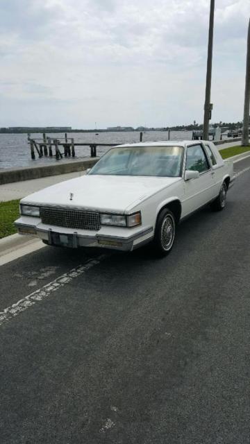 1988 cadillac coupe deville only 43k miles! clean title, new condition