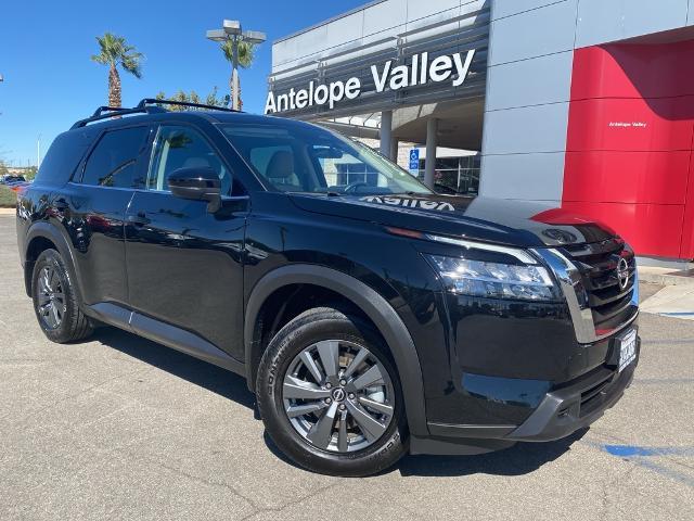 2022 nissan pathfinder sv