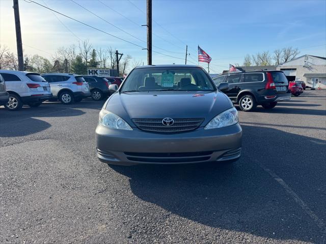 2004 toyota camry le