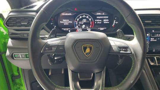 2022 Lamborghini Urus