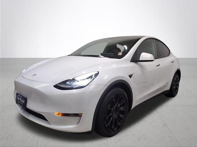 2022 tesla model y long range