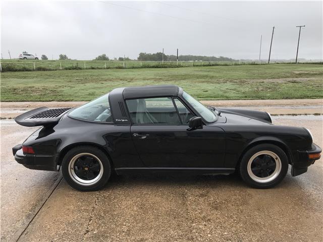 1988 porsche 911 carrera 121297 miles flat 6 cylinder engine 3.2l/193 manual