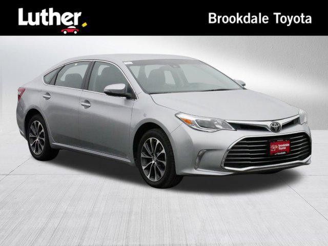2018 toyota avalon xle