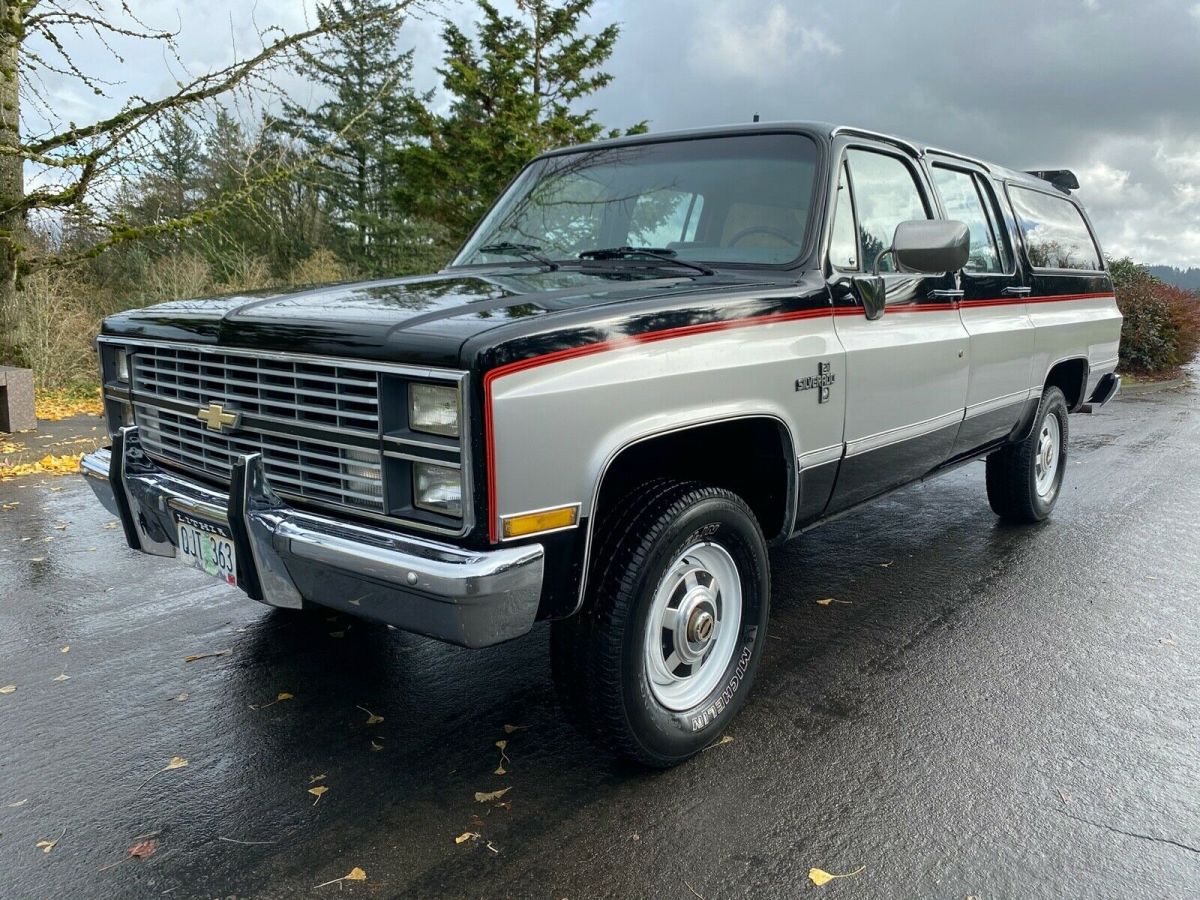 1984 chevy suburban k20 4x4 350 with 79k original miles