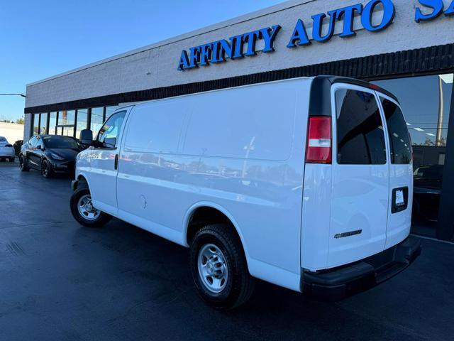 2020 chevrolet express 2500 work van