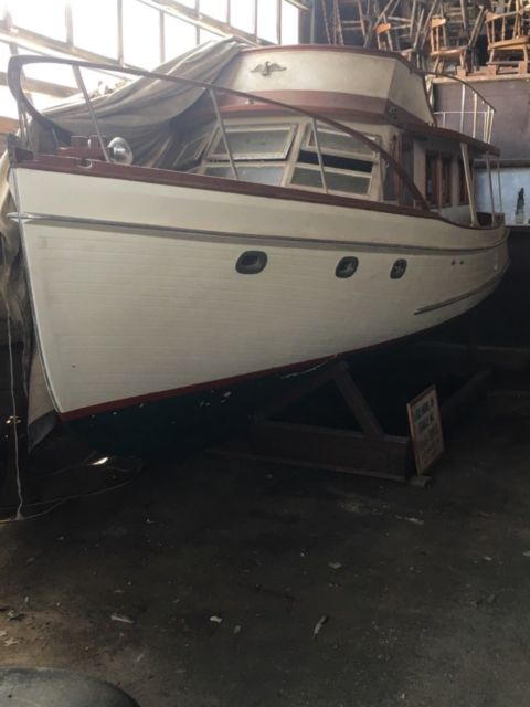 1/2 half size 40' eagle trawler