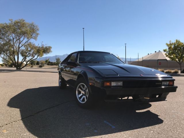 1982 toyota celica supra hatchback 2-door 2.8l