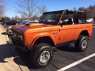 1977 ford bronco sport - 302 / auto - beautiful truck
