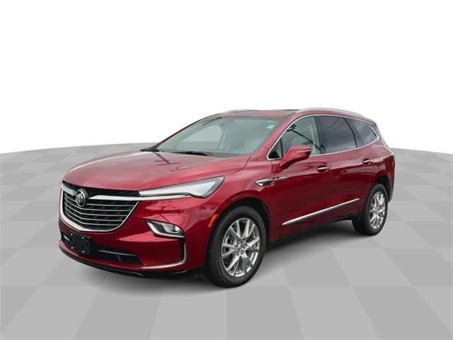 2023 buick enclave essence