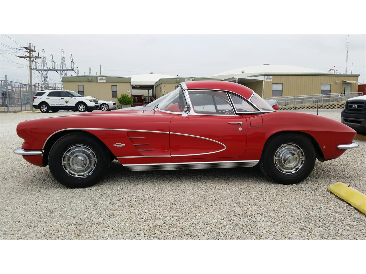 1961 chevrolet corvette