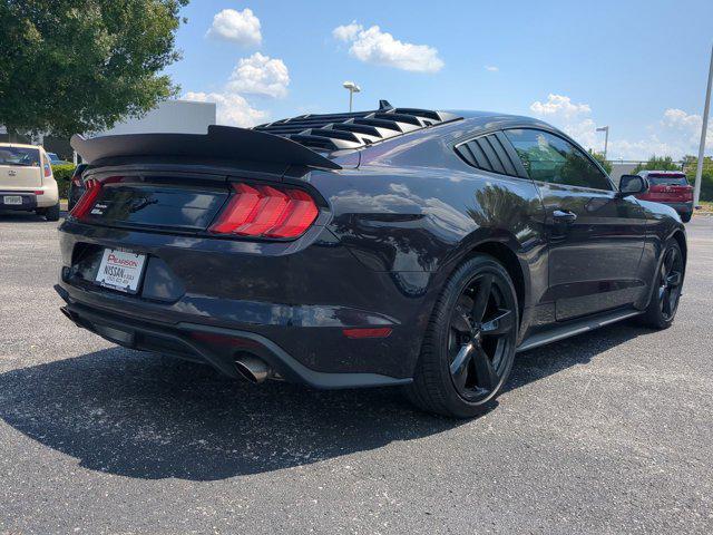 2022 ford mustang ecoboost