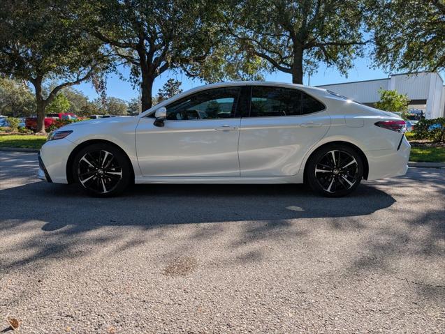 2022 toyota camry xse