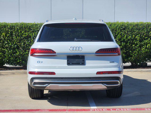 2022 audi q7 55 premium plus
