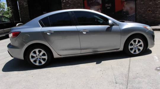 2011 Mazda sport package