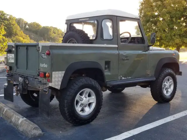 1990 land rover defender , turbo diesel, 4x4, pick up