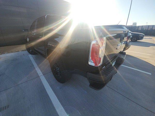 2022 gmc canyon base