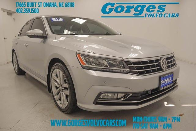 2017 volkswagen passat 1.8t se w/technology