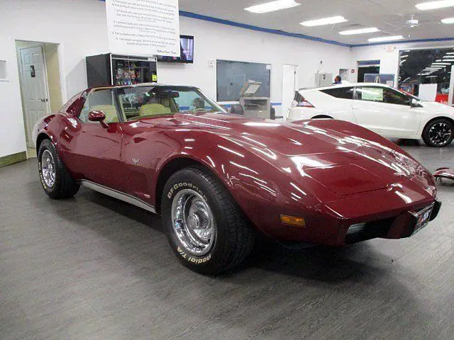 1977 chevrolet corvette l48 32,042 miles coupe manual