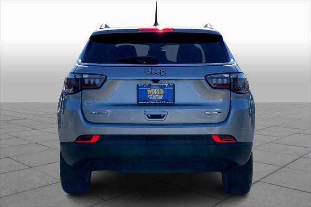 2022 jeep compass latitude