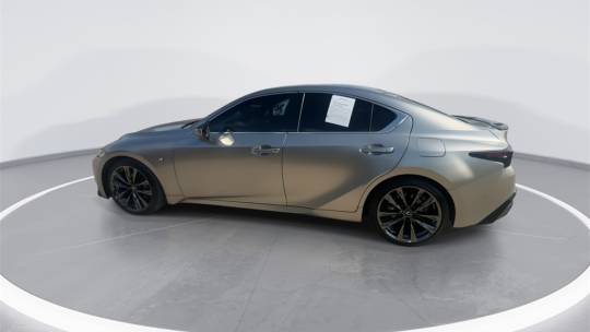 2022 Lexus IS
