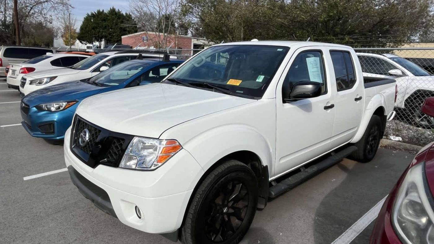 2018 nissan frontier sv